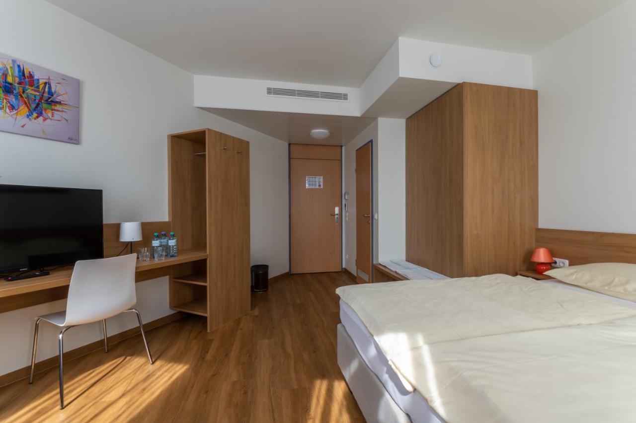 Hotel Sommerhaus לינץ מראה חיצוני תמונה