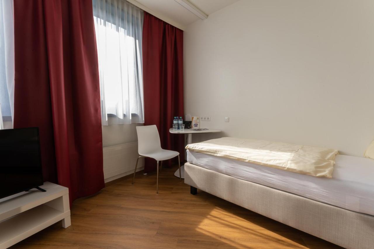 Hotel Sommerhaus לינץ מראה חיצוני תמונה